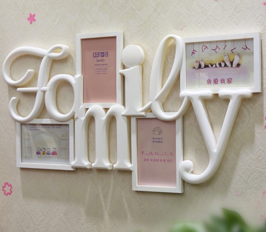khung hình family treo tường